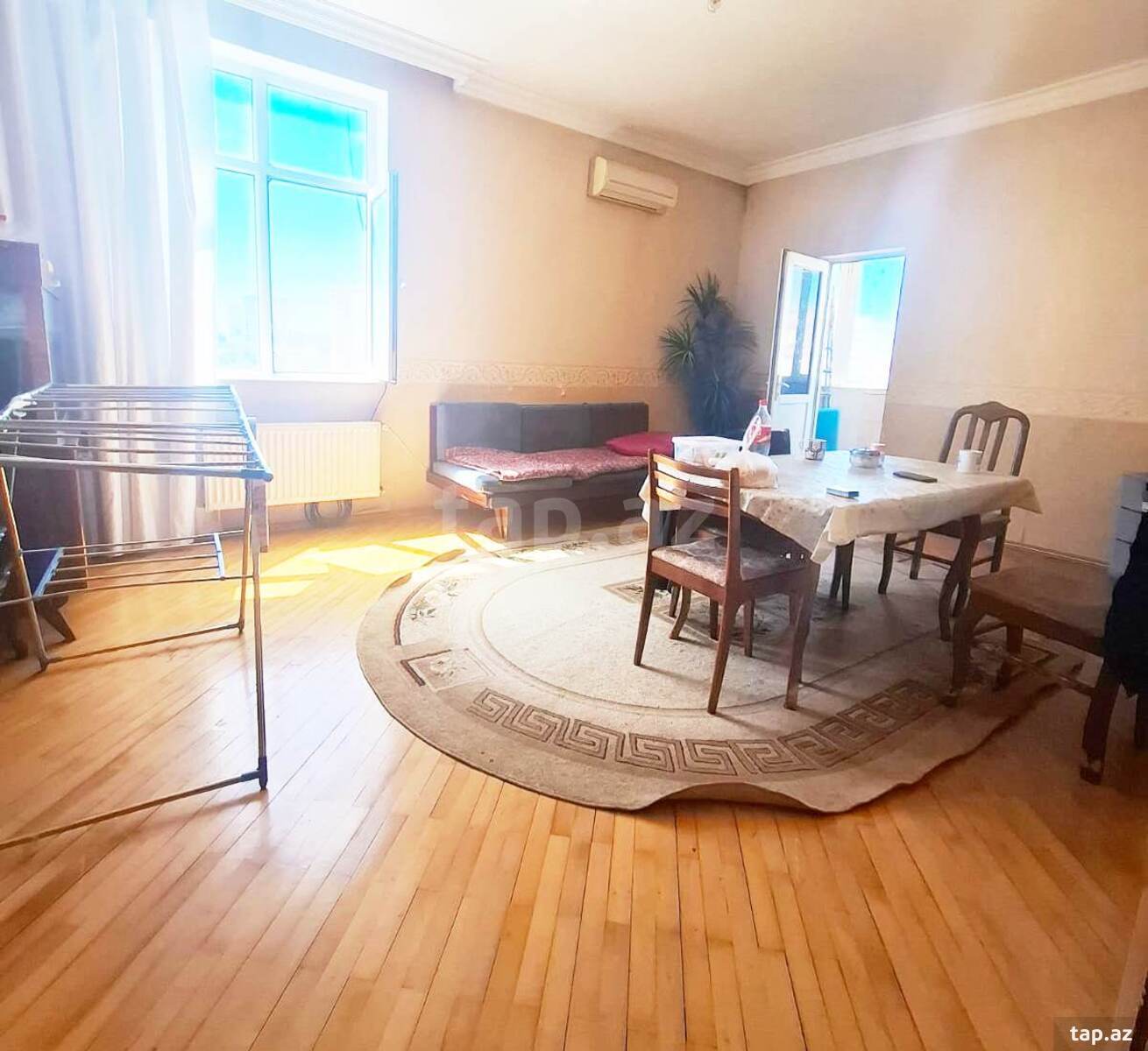 3-otaqlı yeni tikili, Memar Əcəmi m., 88 m²