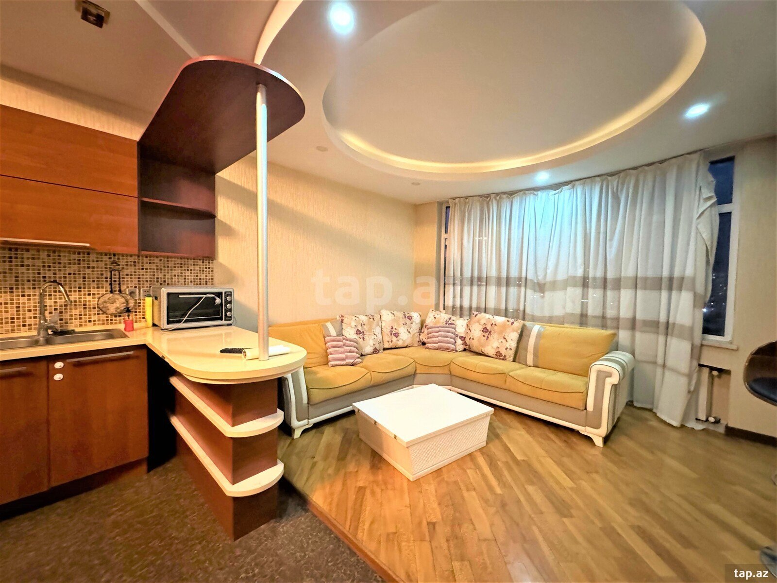 4-otaqlı yeni tikili kirayə verilir, Təbriz küç., 200 m² (9)