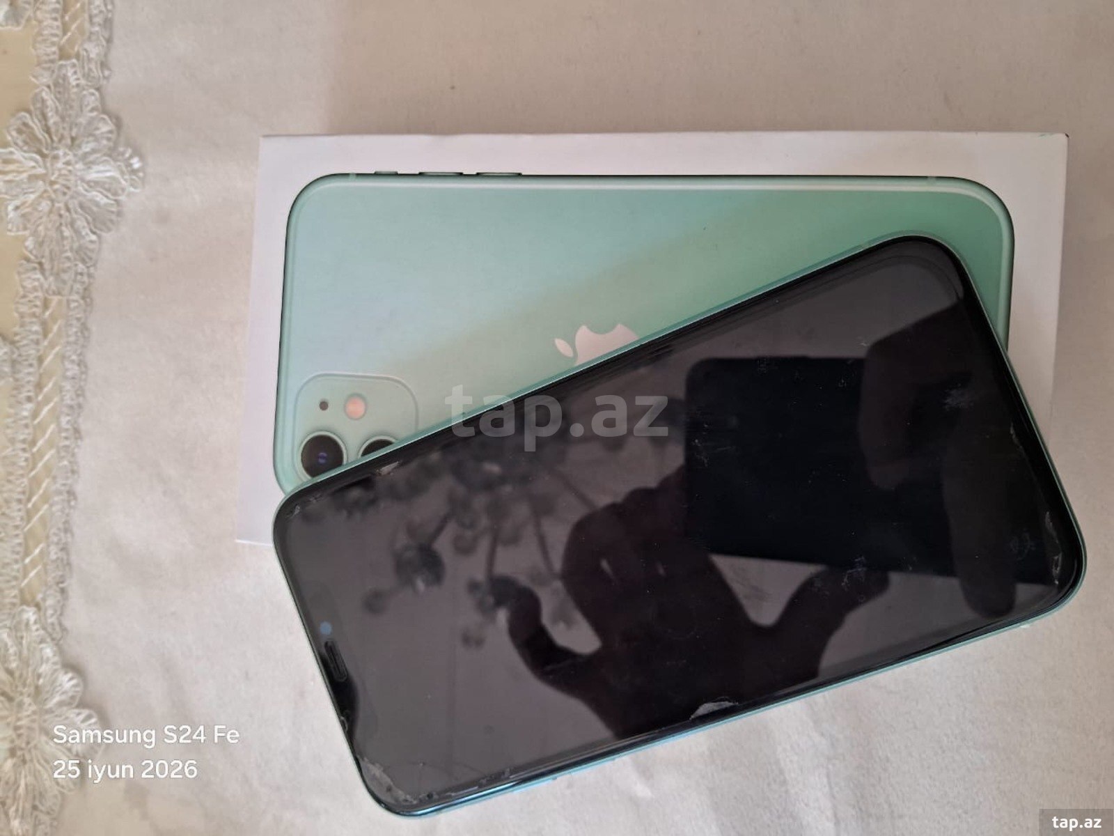 Apple iPhone 11 Green 64GB/4GB (2)