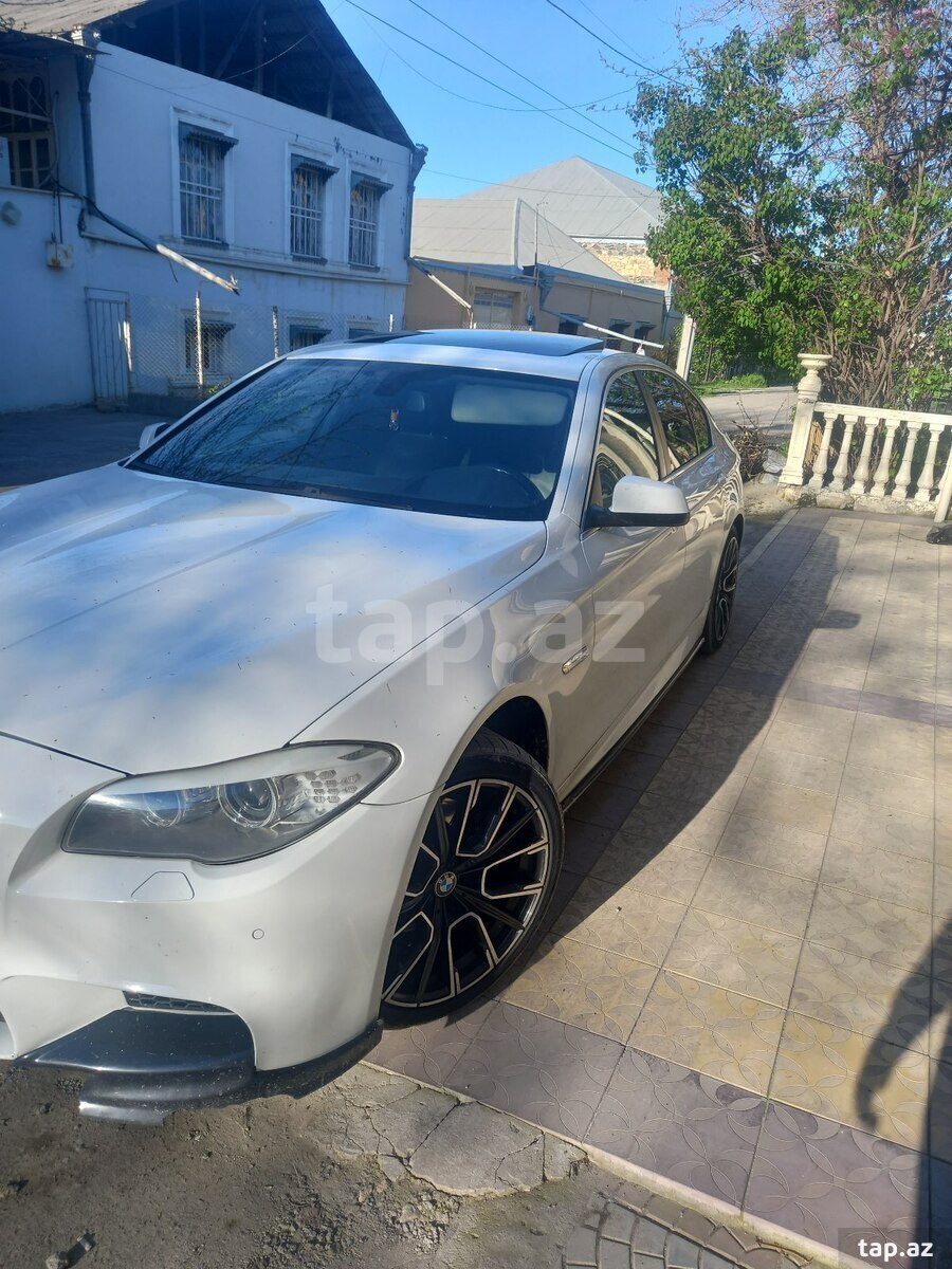 BMW 520, 2012 il (7)