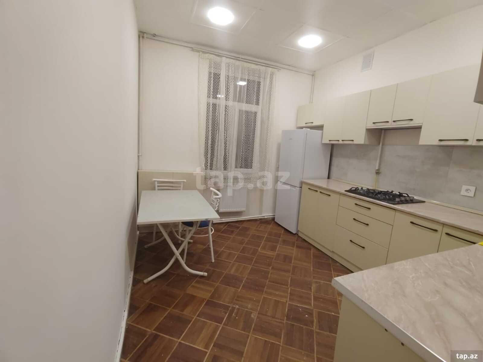 2-otaqlı mənzil kirayə verilir, Elmlər Akademiyası m., 65 m² (10)