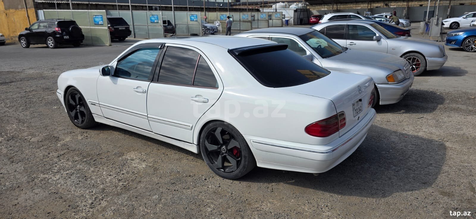 Mercedes E 240, 2001 il (10)