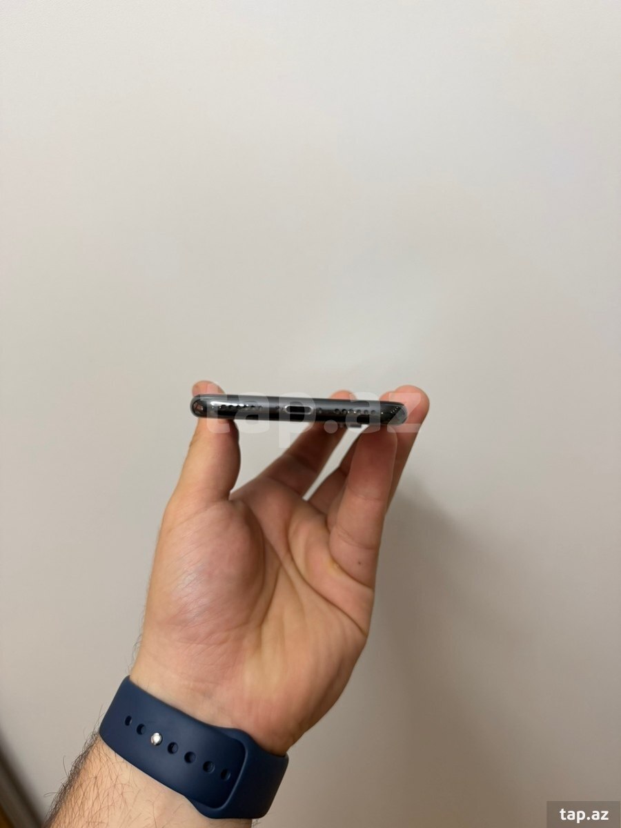 Apple iPhone X Space Gray 64GB/3GB (4)