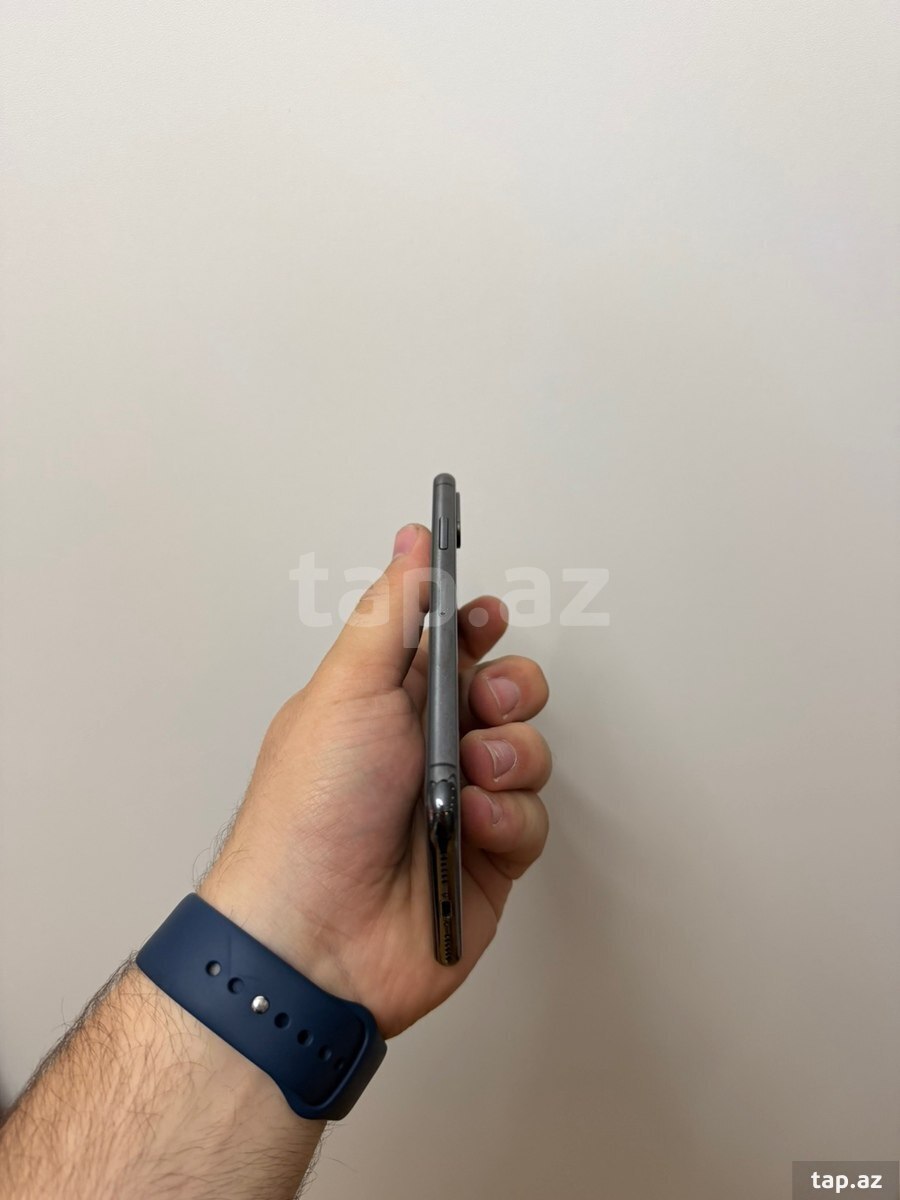 Apple iPhone X Space Gray 64GB/3GB (5)