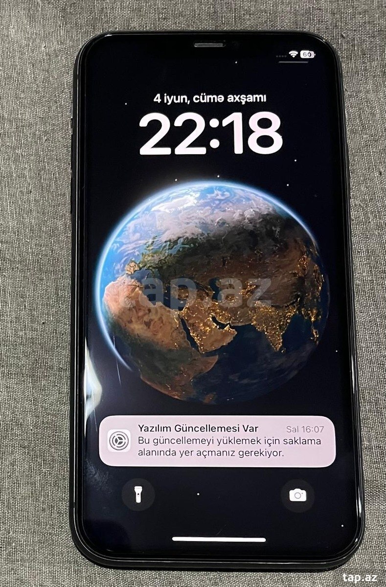 Apple iPhone 11 Black 64GB/4GB (4)