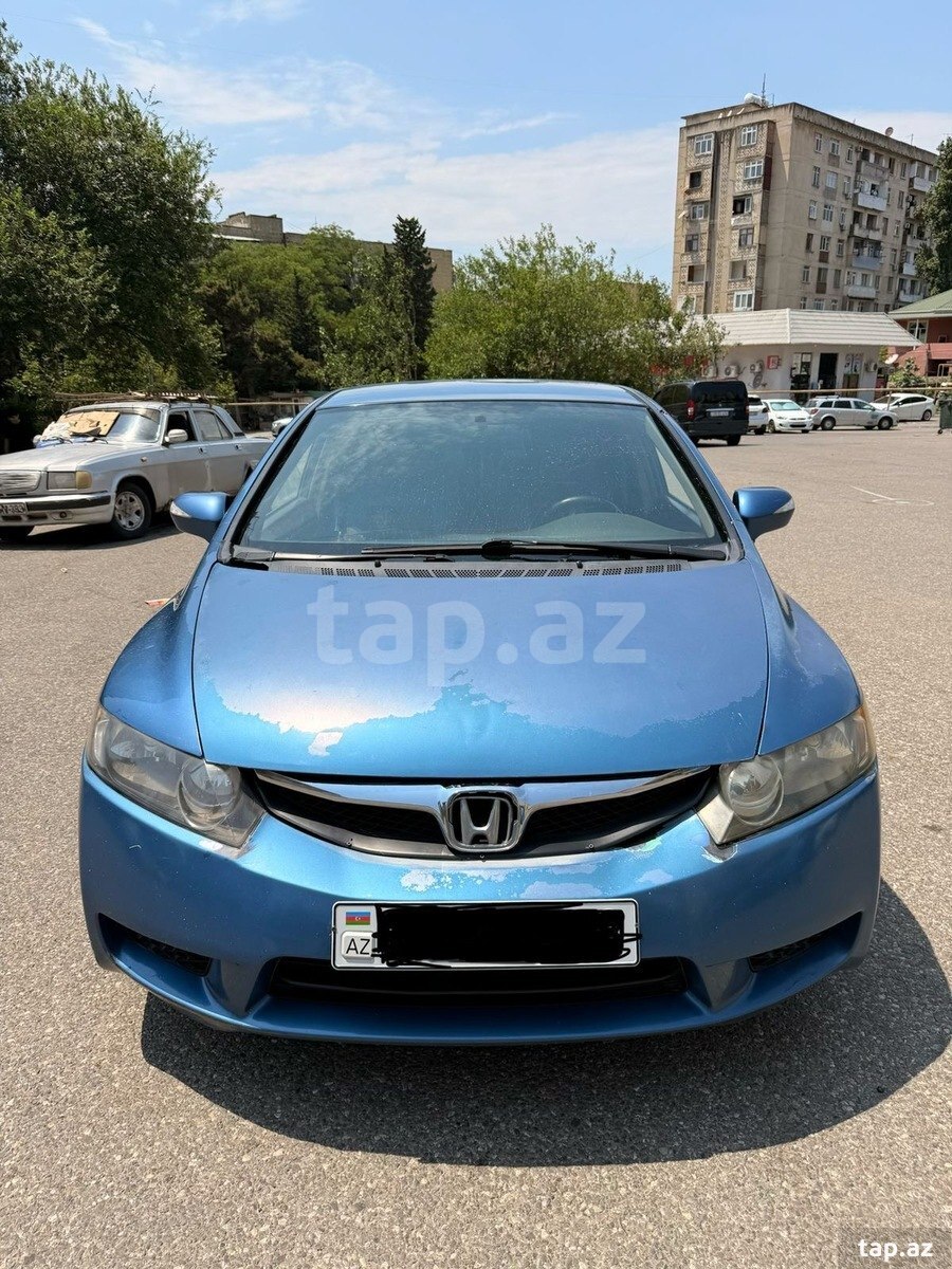 Honda Civic, 2010 il