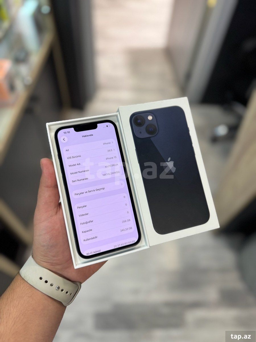 Apple iPhone 13 Midnight 256GB/4GB (2)