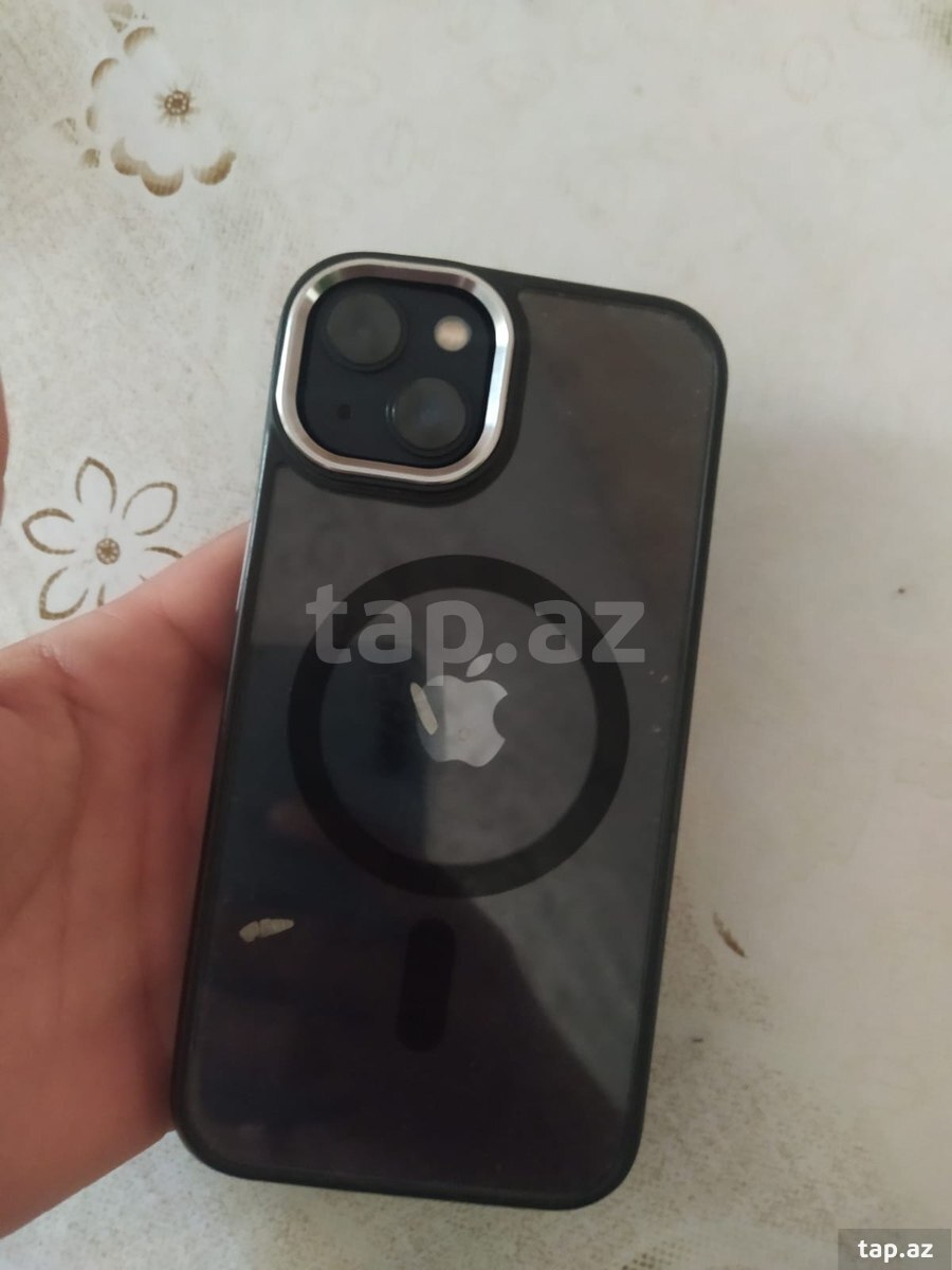 Apple iPhone 13 Midnight 128GB/4GB (3)