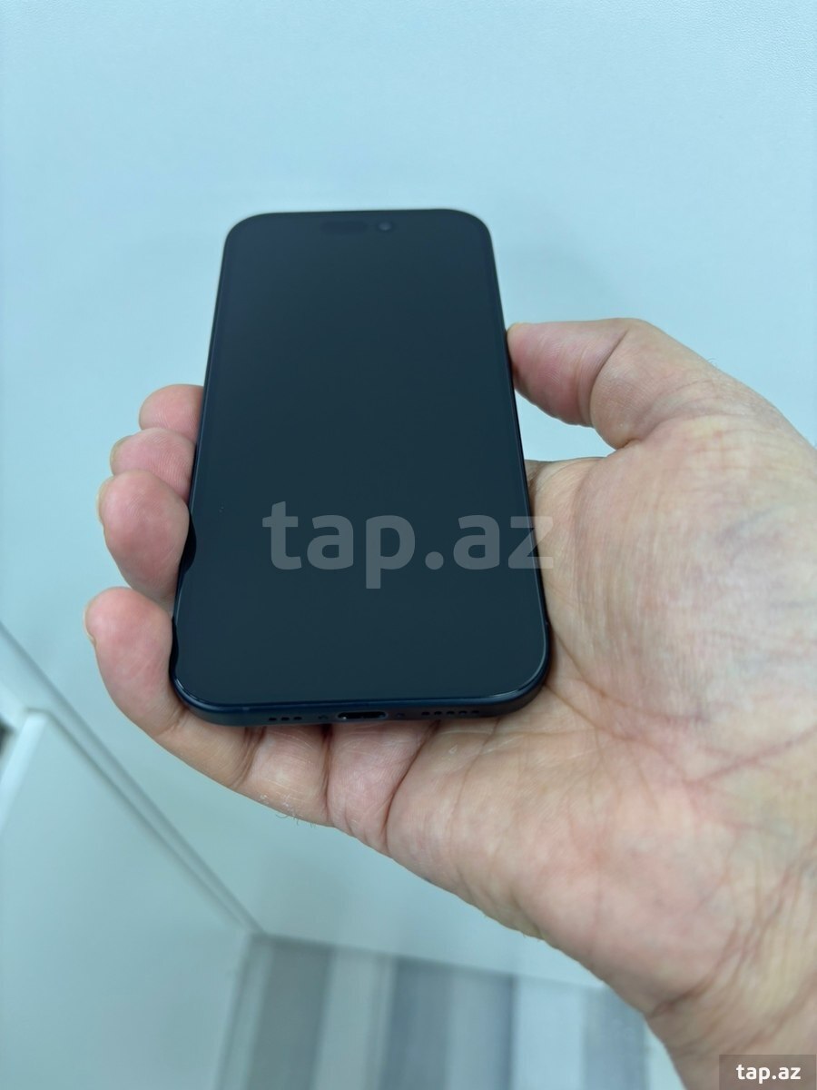 Apple iPhone 16 Black 128GB/8GB (3)