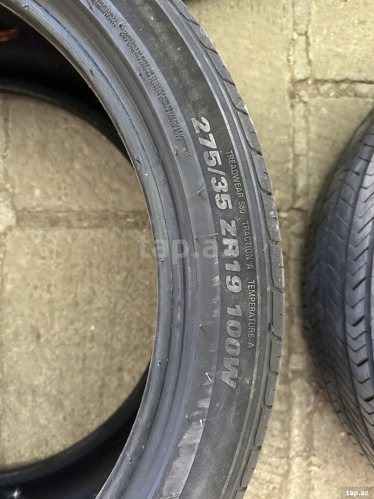 Kumho Solus təkərləri 245/40 R19 (3)