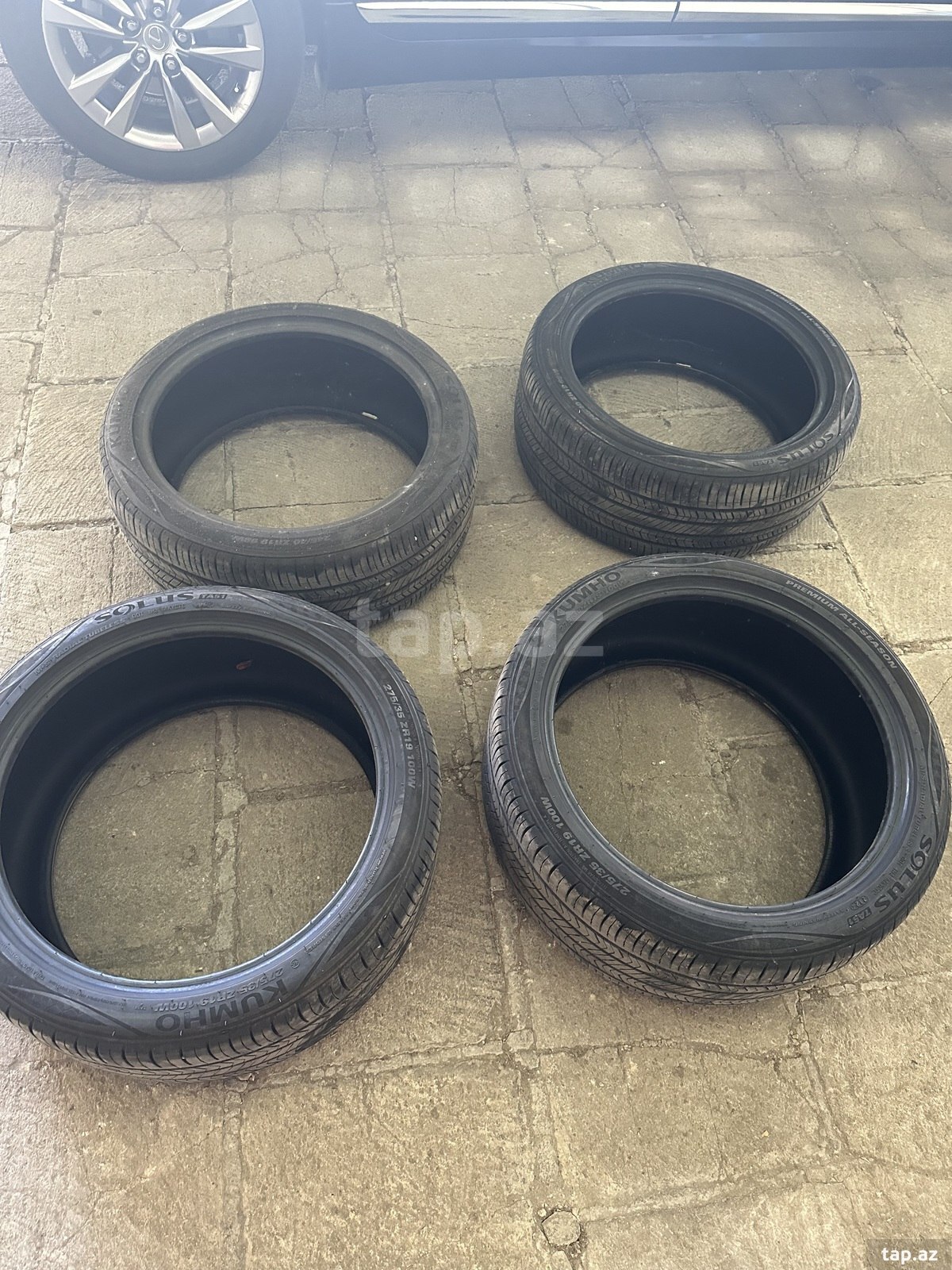 Kumho Solus təkərləri 245/40 R19 (2)