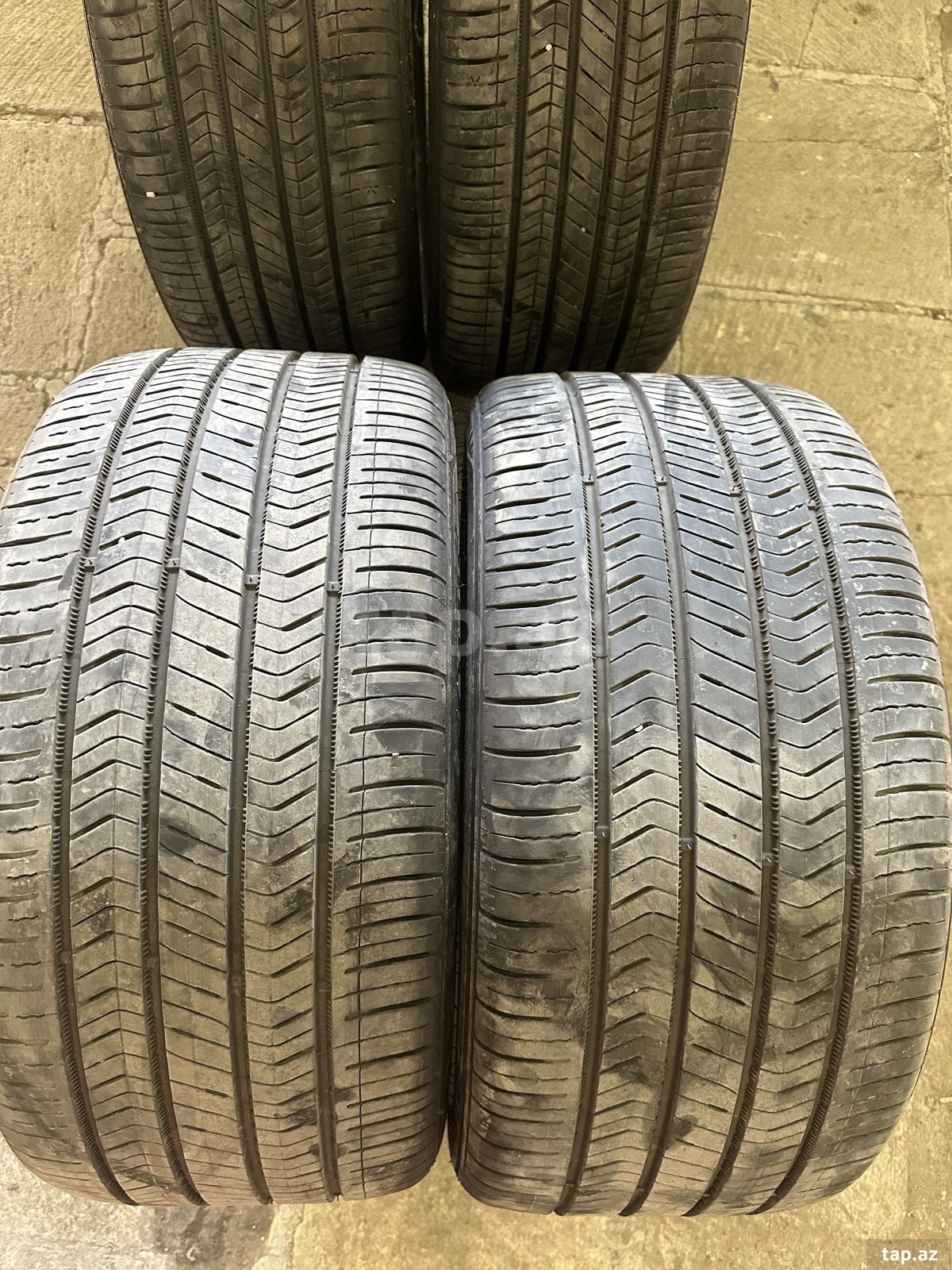 Kumho Solus təkərləri 245/40 R19 (6)