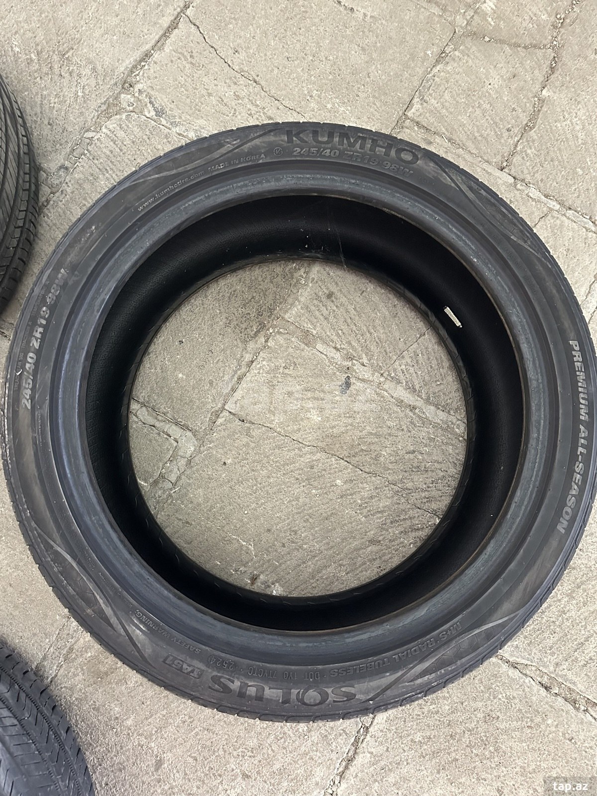Kumho Solus təkərləri 245/40 R19 (5)