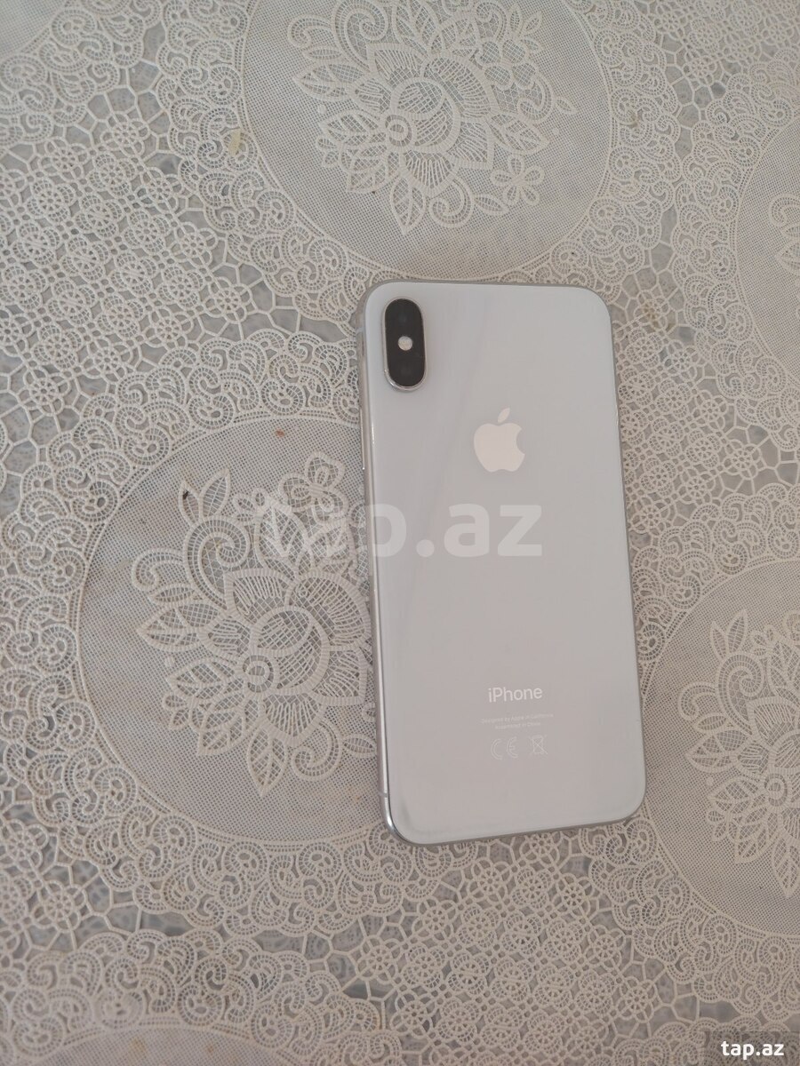 Apple iPhone X Silver 64GB/3GB (2)