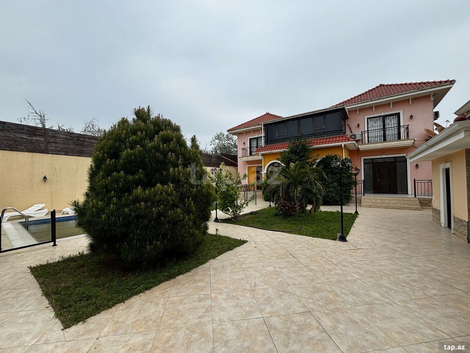 Bağ evi, Şüvəlan qəs. (4)