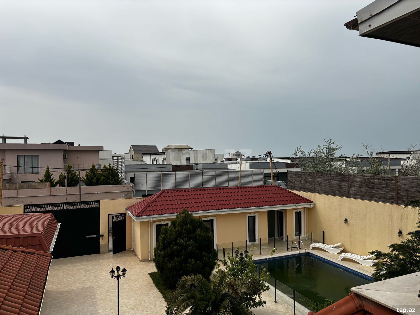 Bağ evi, Şüvəlan qəs. (8)