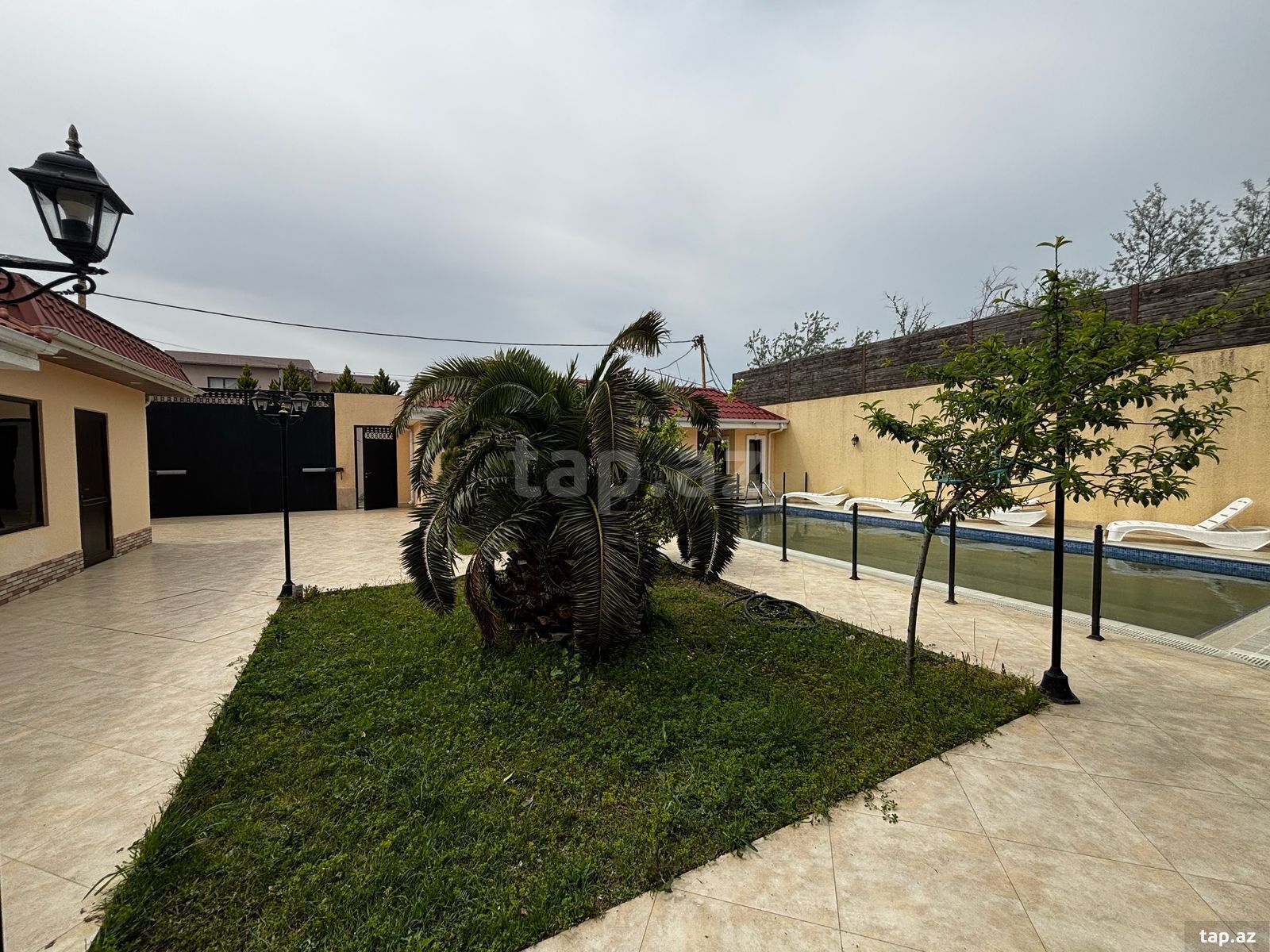 Bağ evi, Şüvəlan qəs. (6)