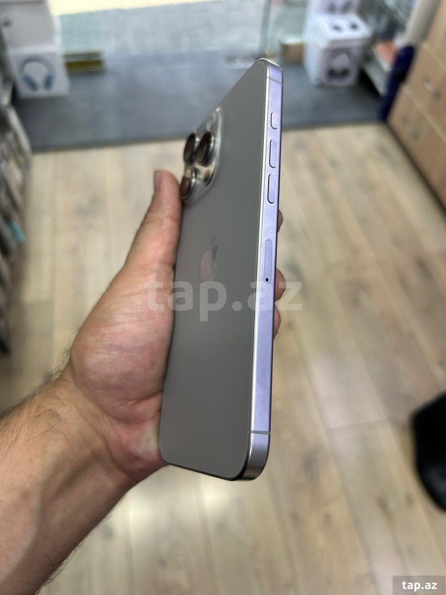 Apple iPhone 16 Pro Max Natural Titanium 256GB/8GB (2)