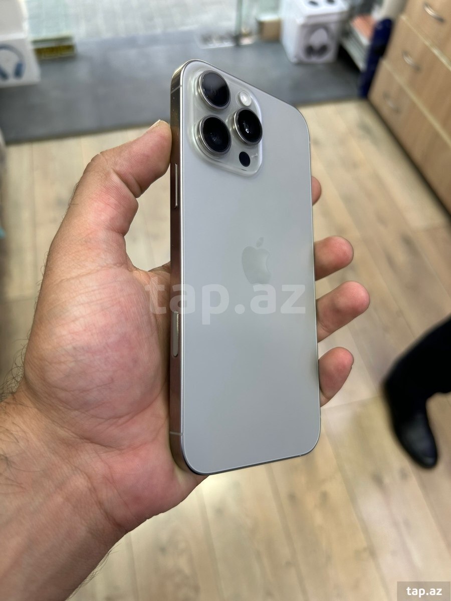 Apple iPhone 16 Pro Max Natural Titanium 256GB/8GB