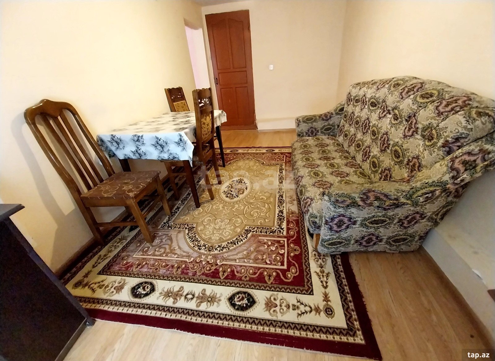 Həyət evi kirayə verilir, Qaraçuxur qəs. (2)