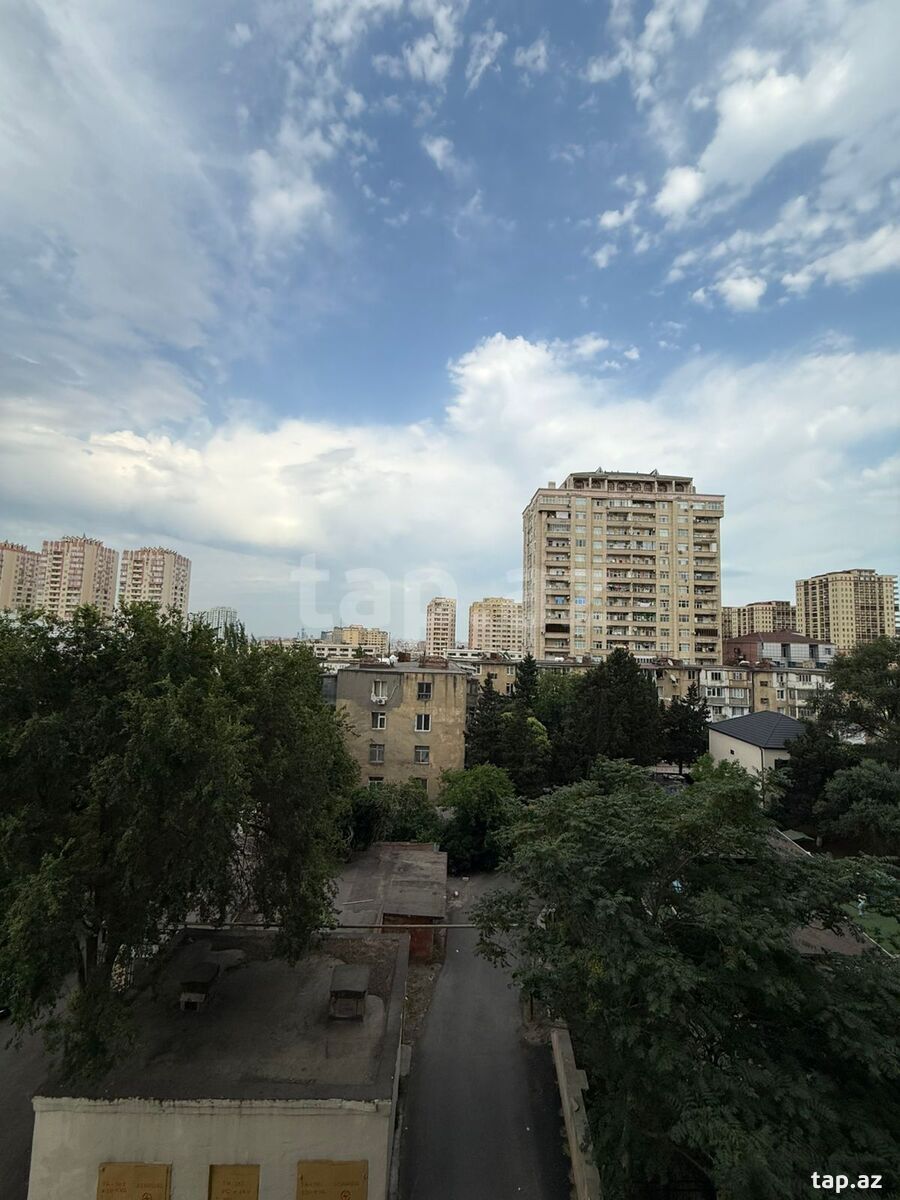 2-otaqlı yeni tikili, Abbas Mirzə Şərifzadə küç., 65 m² (13)