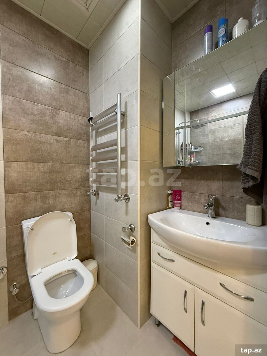 2-otaqlı yeni tikili, Abbas Mirzə Şərifzadə küç., 65 m² (10)