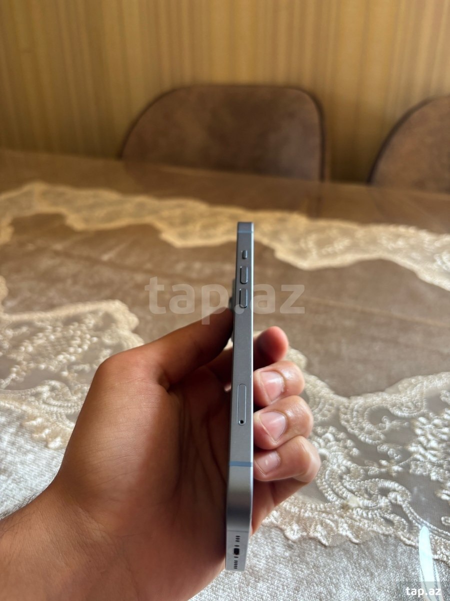 Apple iPhone 14 Blue 128GB/4GB (4)