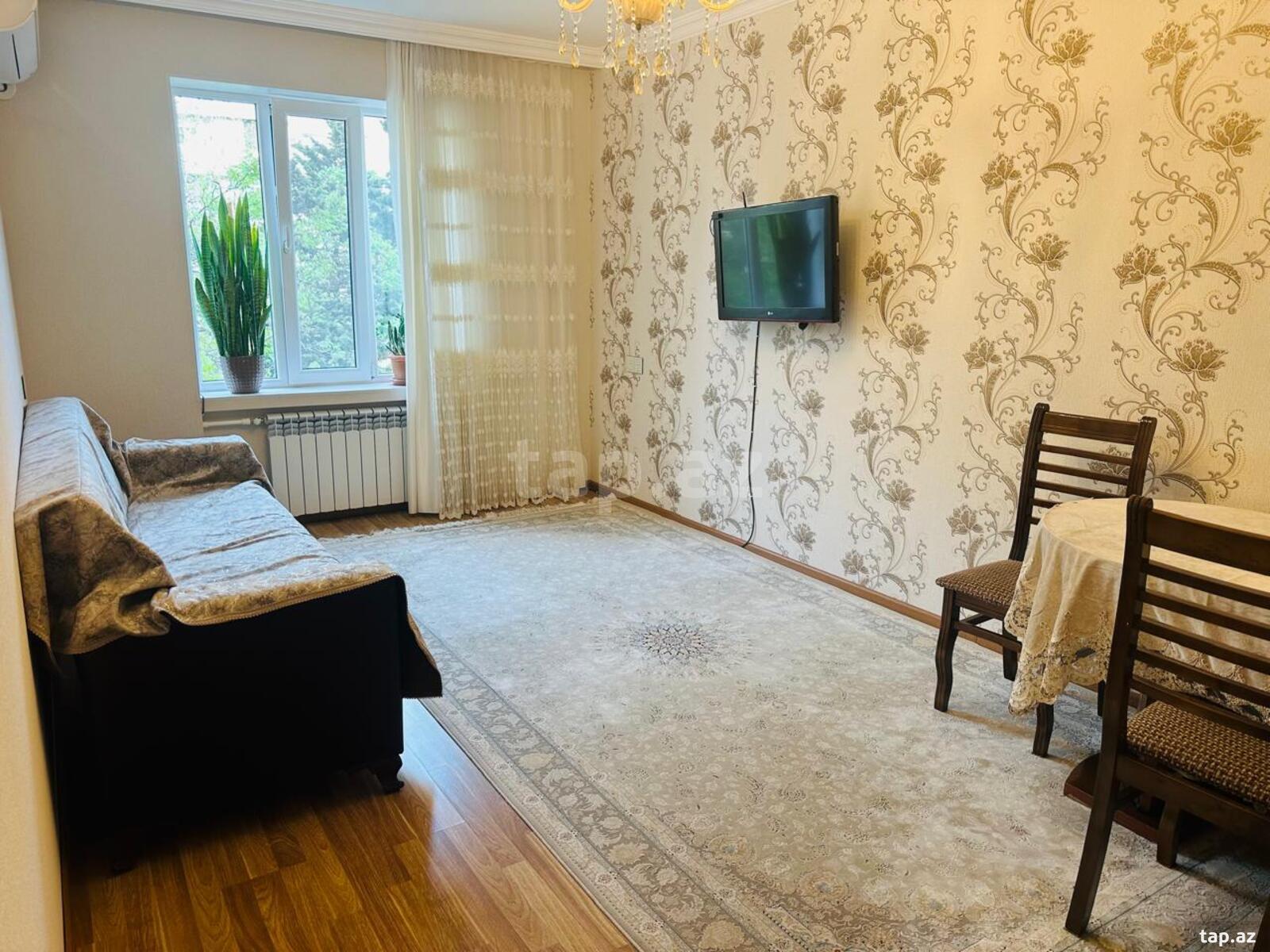2-otaqlı mənzil, Əhmədli m., 70 m²