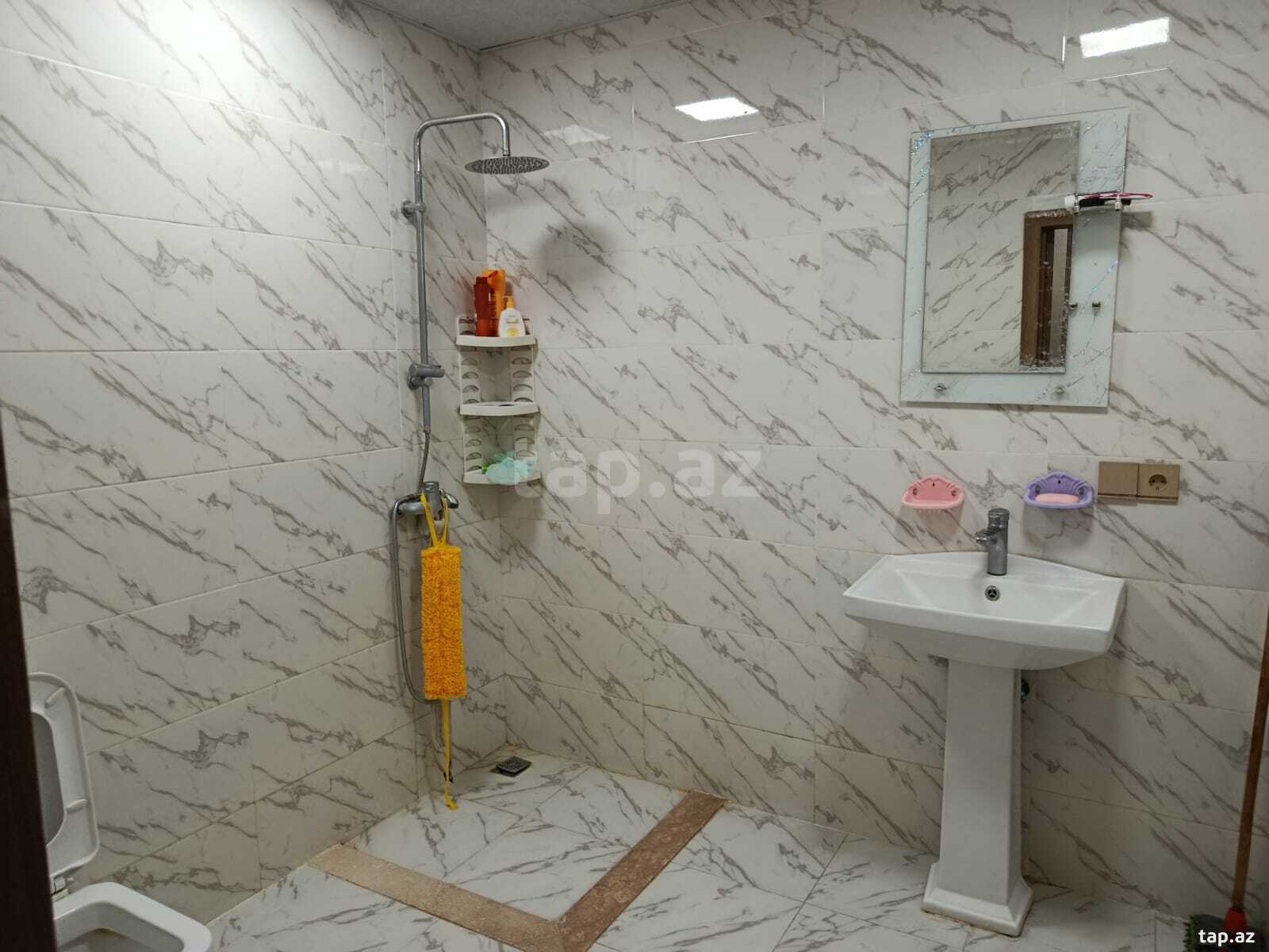 3-otaqlı yeni tikili kirayə verilir, 28 May m., 120 m² (9)