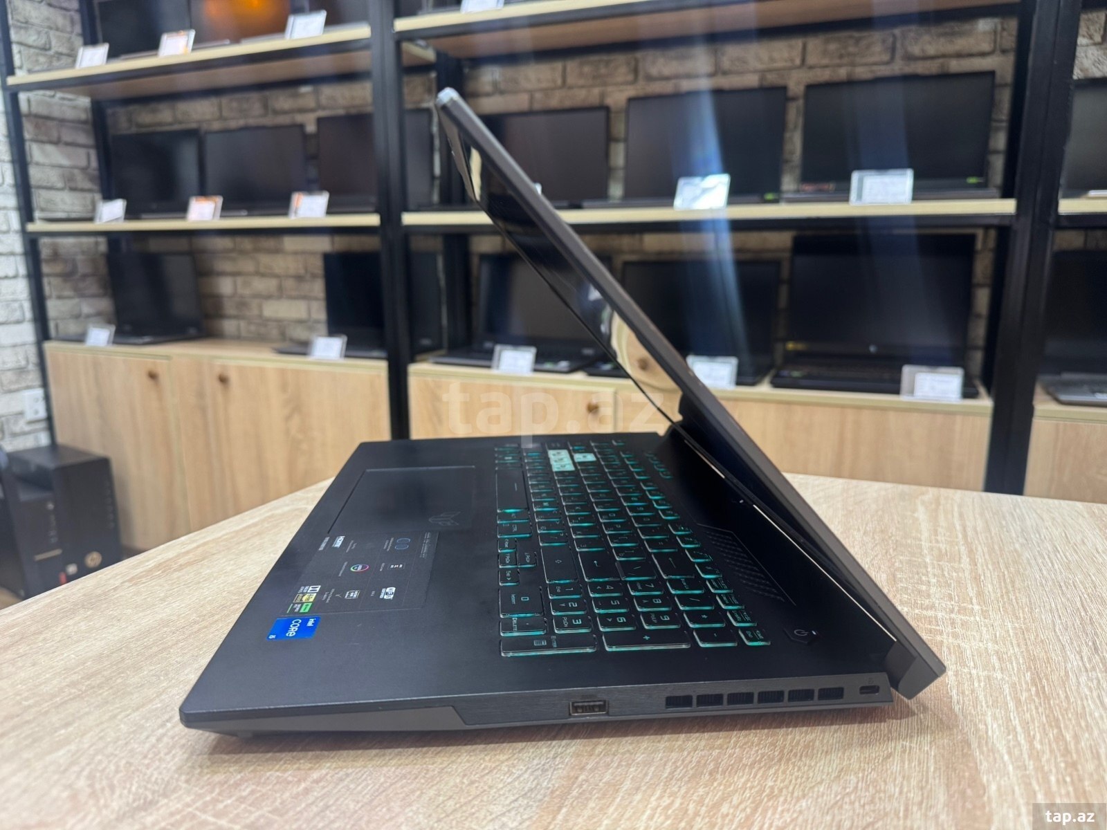 Noutbuk Asus TUF Gaming F17 (2)