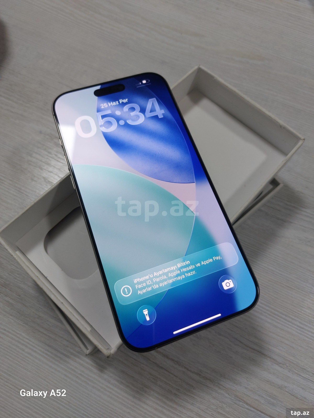 Apple iPhone 16 Pro Max Natural Titanium 256GB/8GB