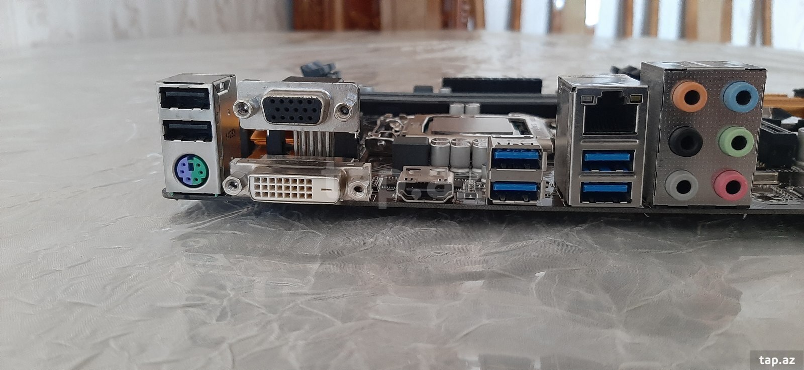 Ana plata Gygabyte GA-H97-HD3 (2)