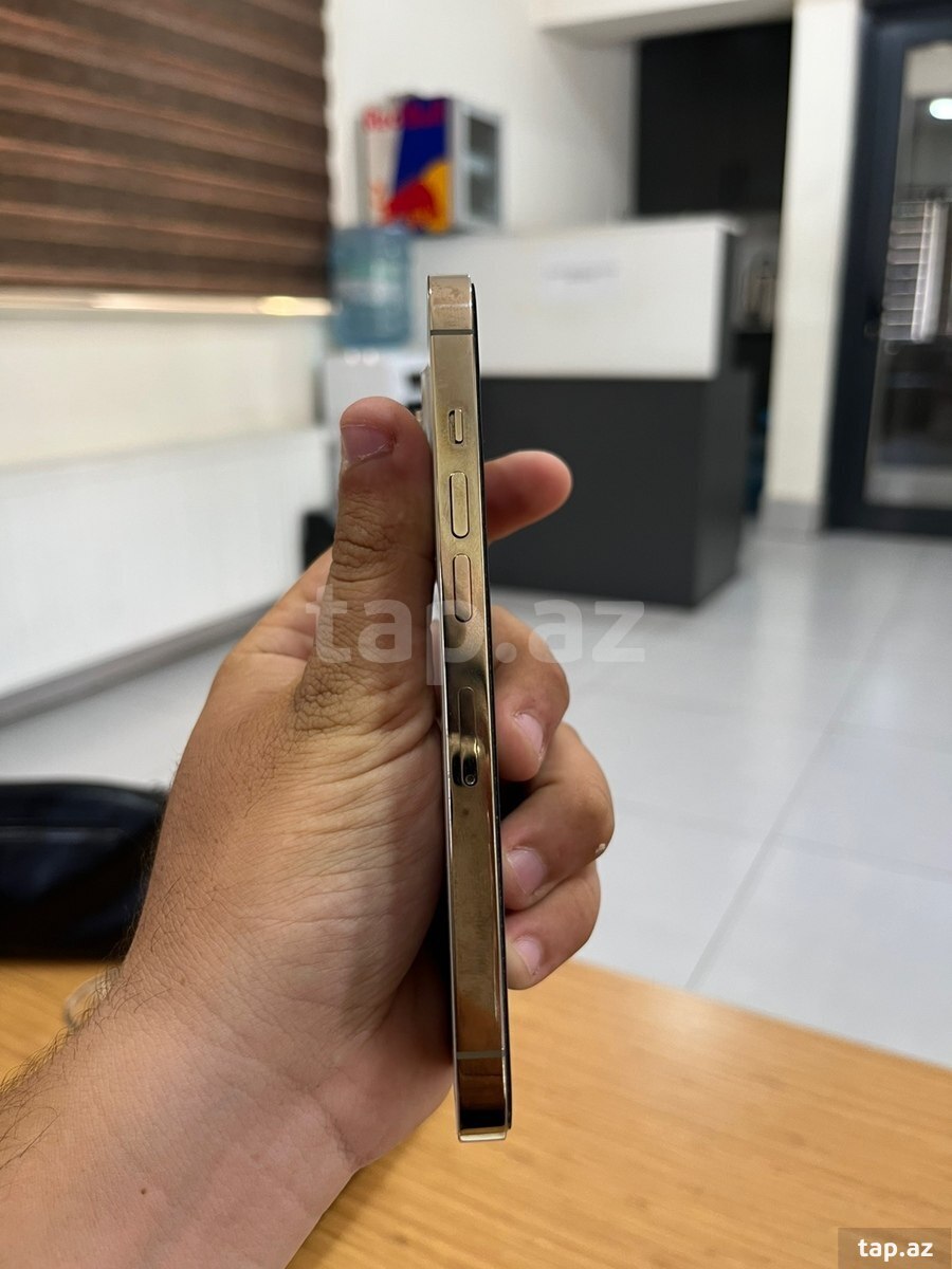 Apple iPhone 13 Pro Gold 128GB/6GB (3)