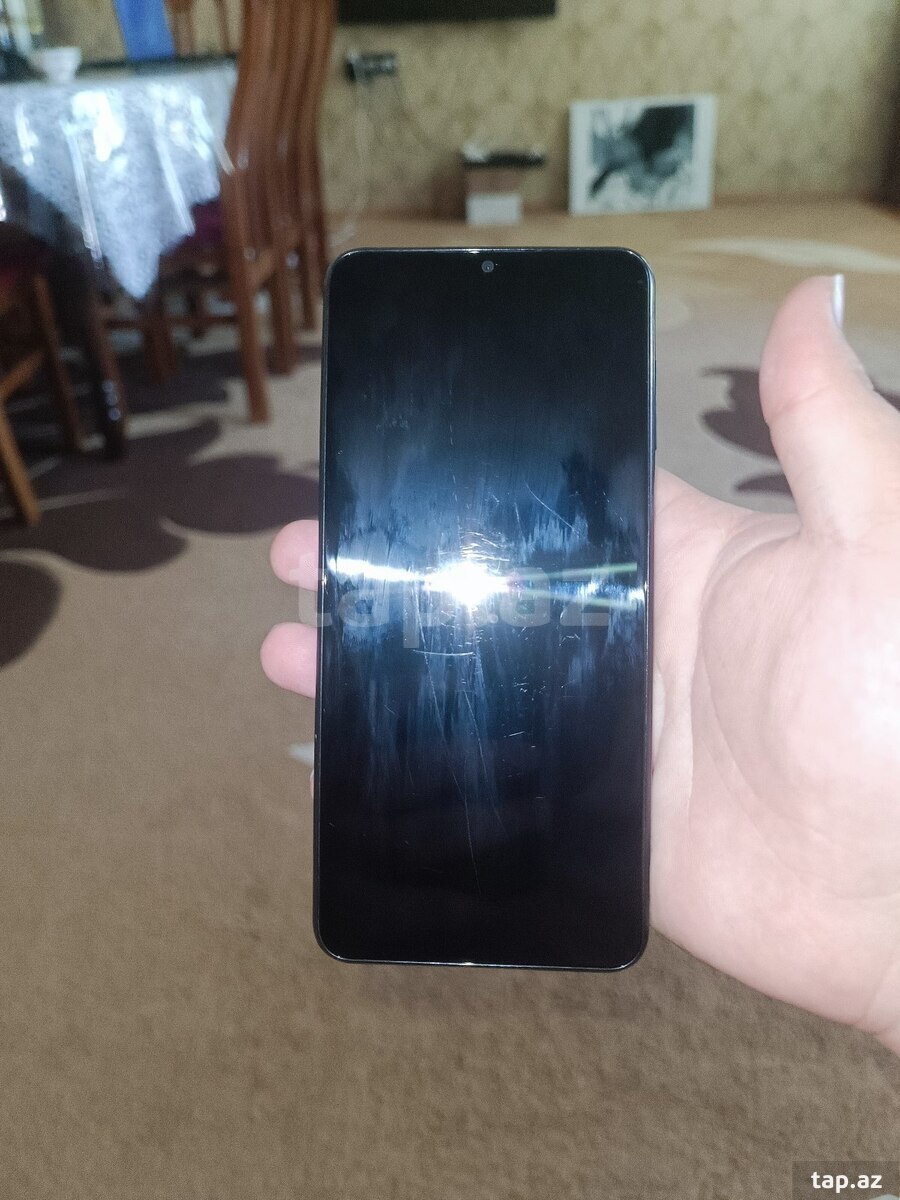 Samsung Galaxy A04s Black 32GB/3GB (2)