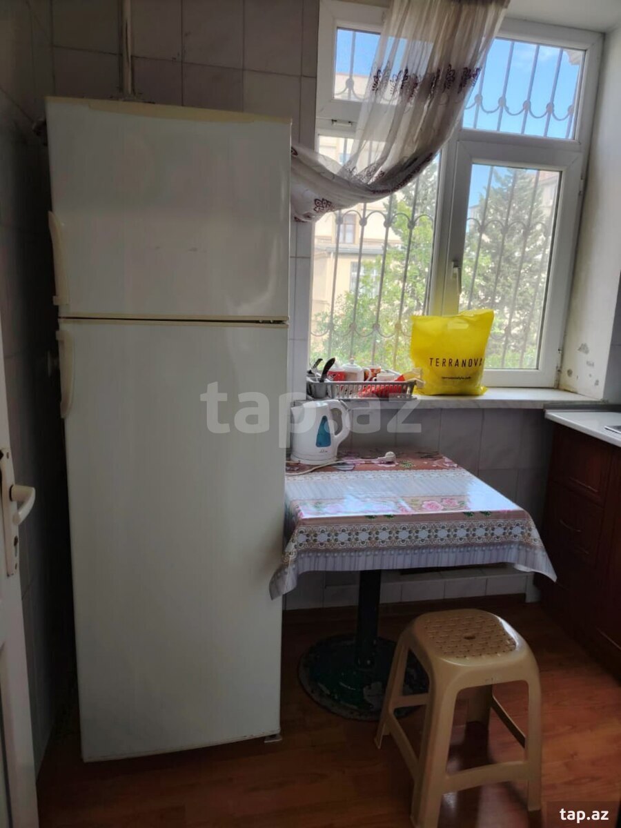 2-otaqlı mənzil kirayə verilir, 8-ci mkr., 60 m² (7)