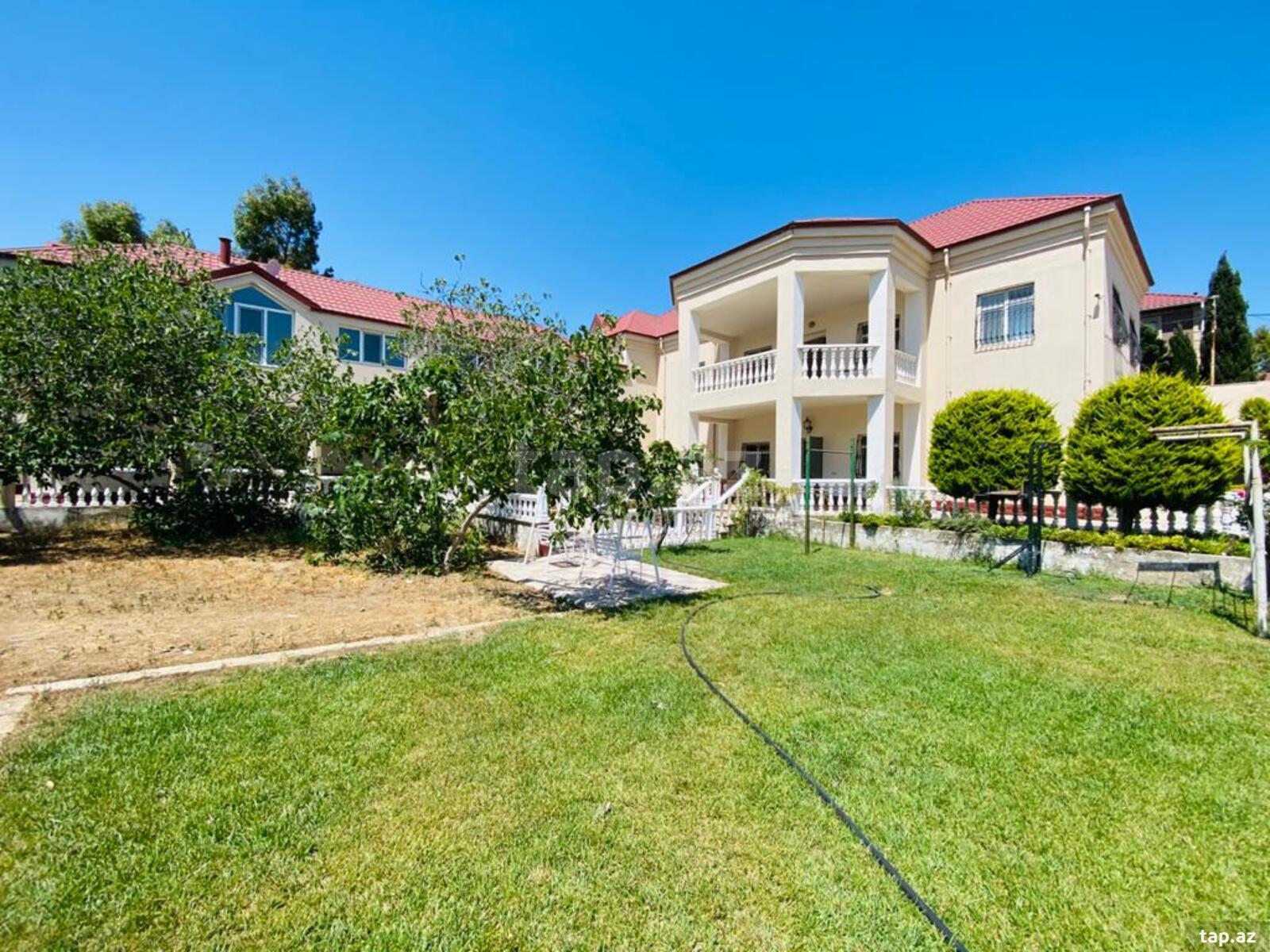 Bağ evi, Şüvəlan qəs. (20)