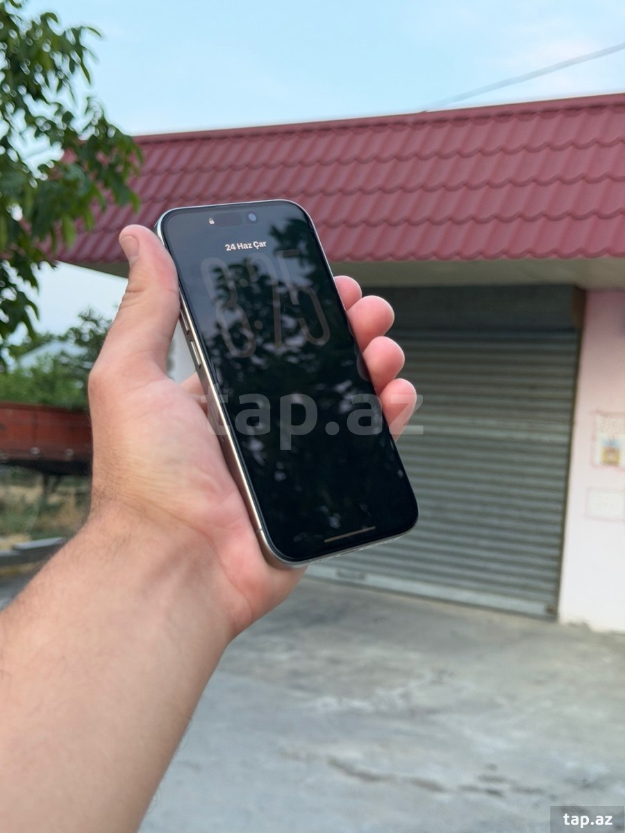 Apple iPhone 15 Pro Natural Titanium 256GB/8GB (2)