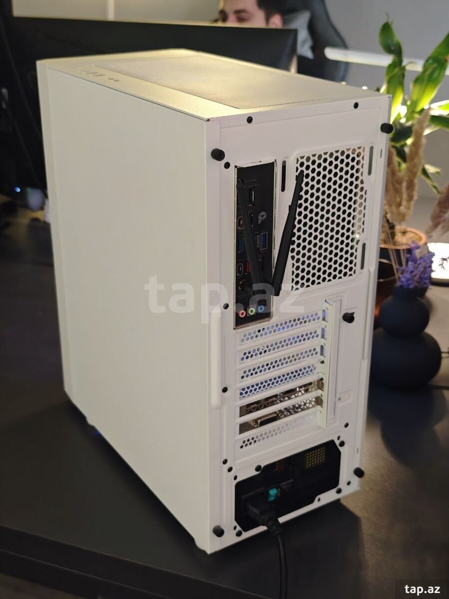 AMD Ryzen 9 7900X  |  G.SKILL 64GB DDR5 (4)