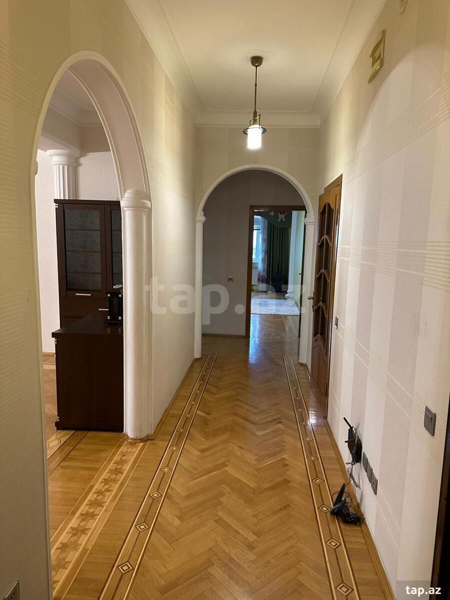 3-otaqlı yeni tikili, İnşaatçılar m., 180 m² (18)