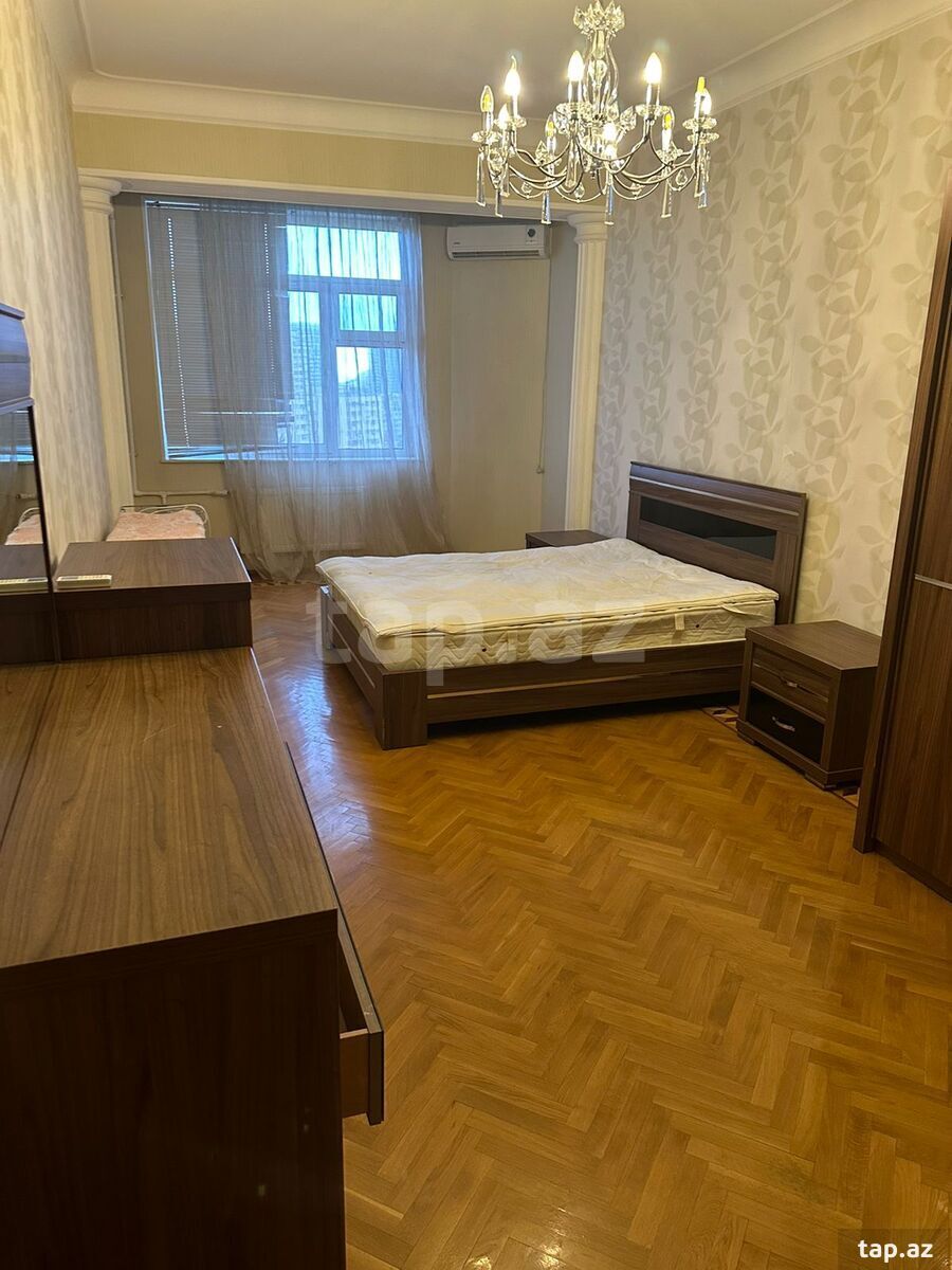 3-otaqlı yeni tikili, İnşaatçılar m., 180 m² (15)