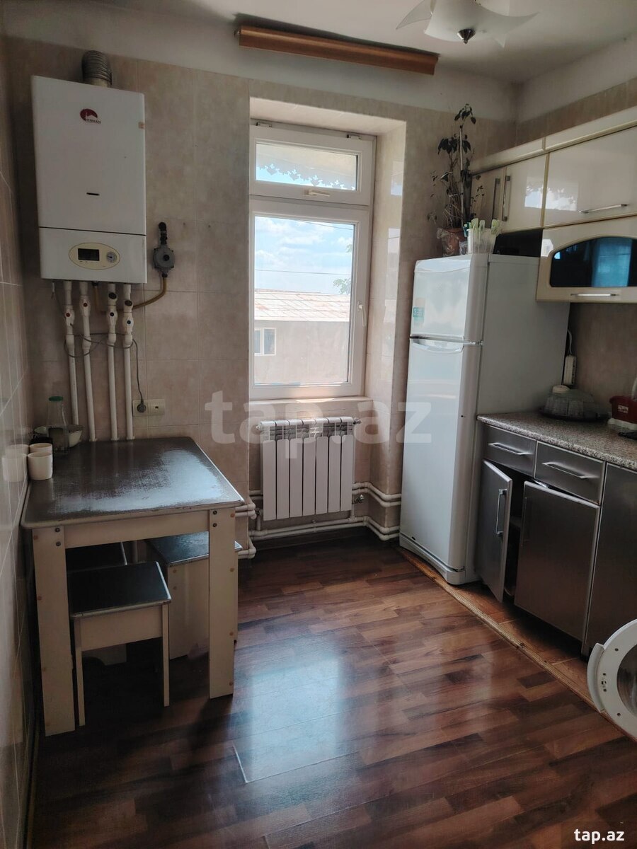 4-otaqlı mənzil, Şəki ş., 71 m² (4)