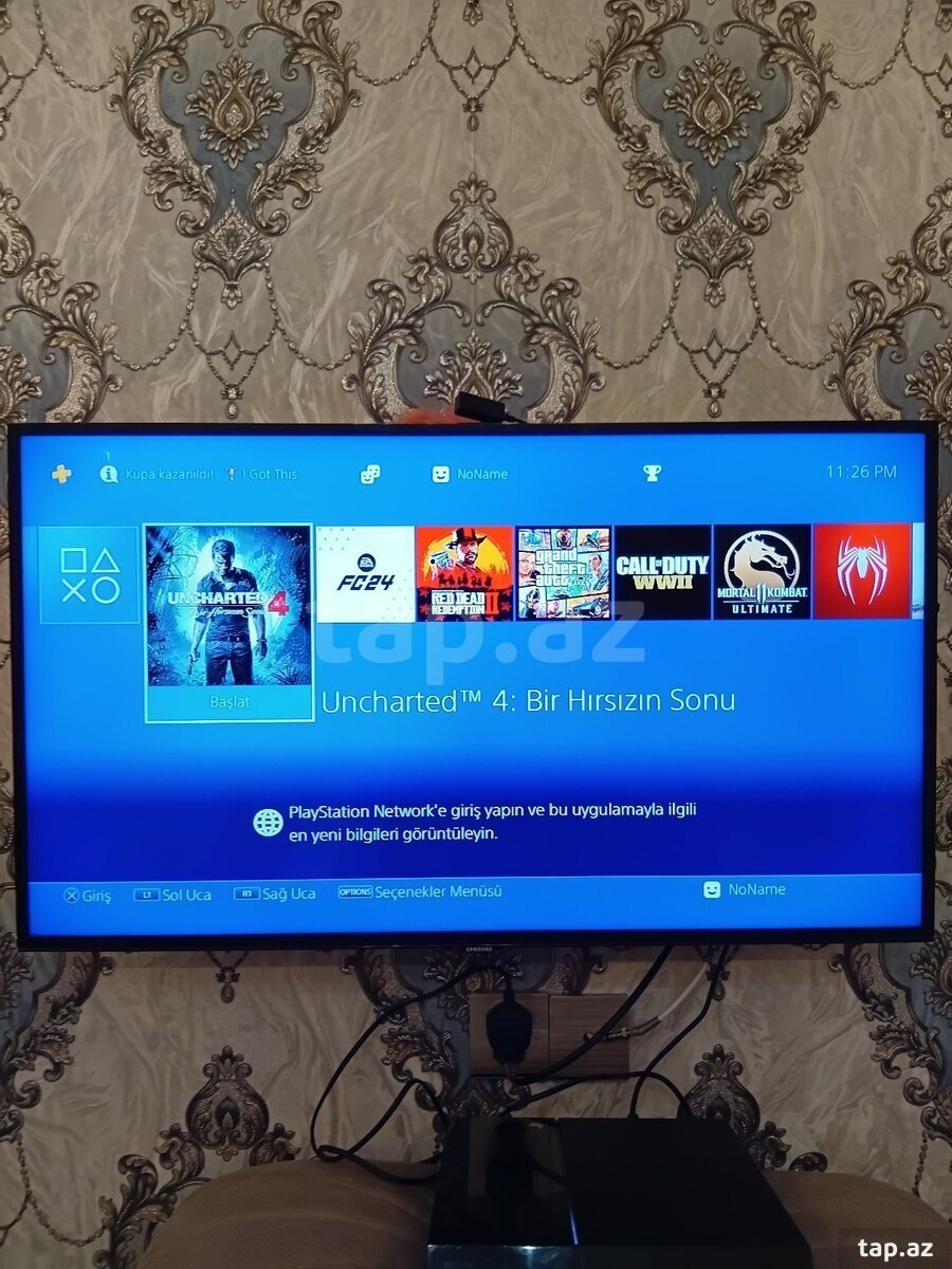 Sony PlayStation 4 1TB 