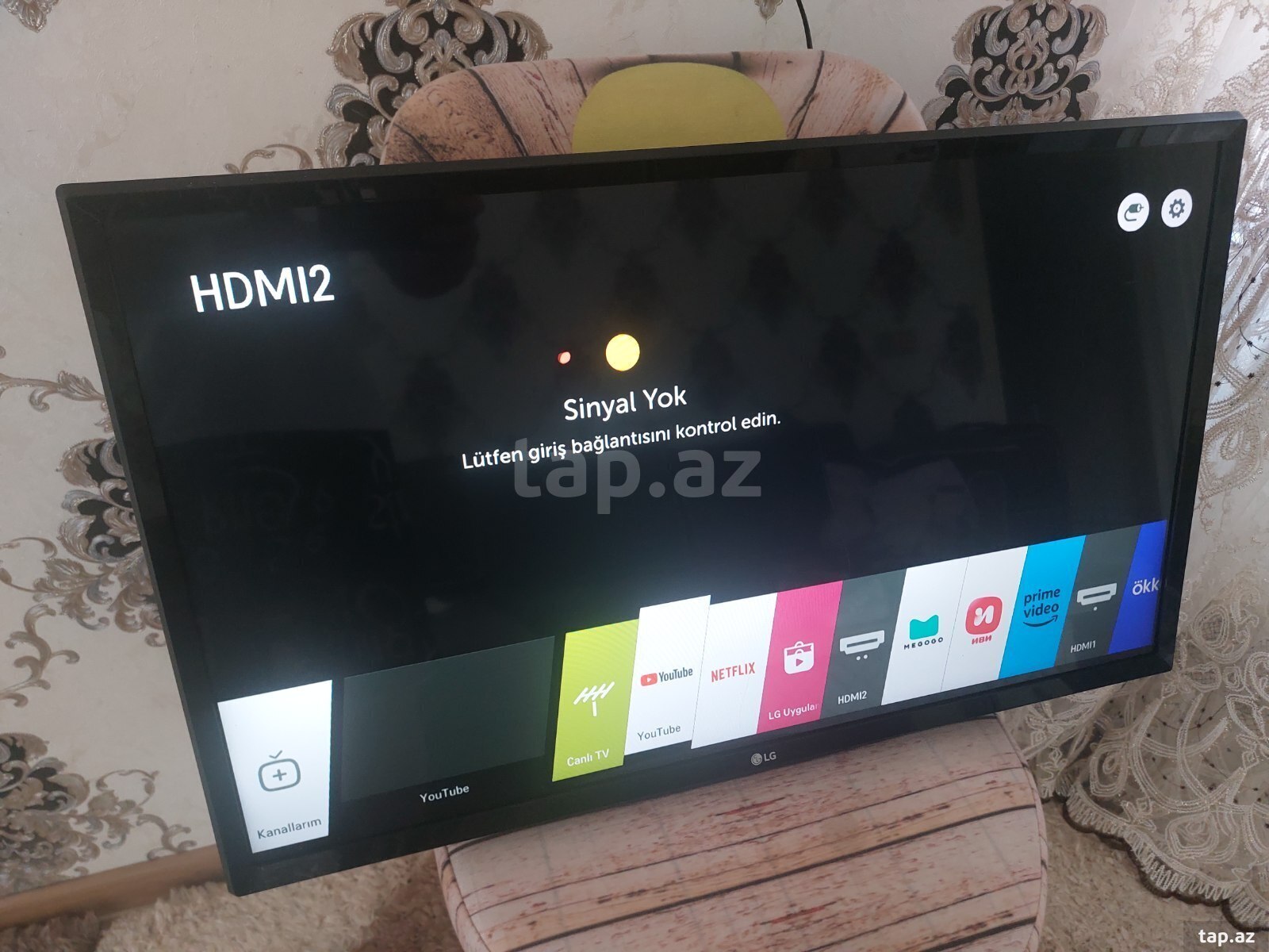 Televizor LG Smart 82SM