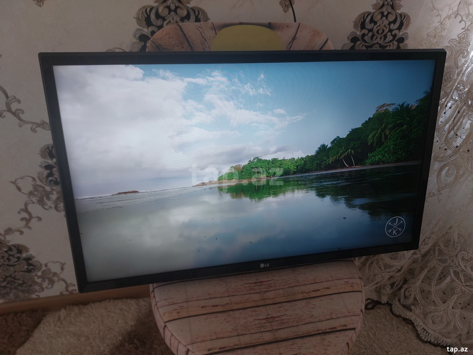 Televizor LG Smart 82SM (4)