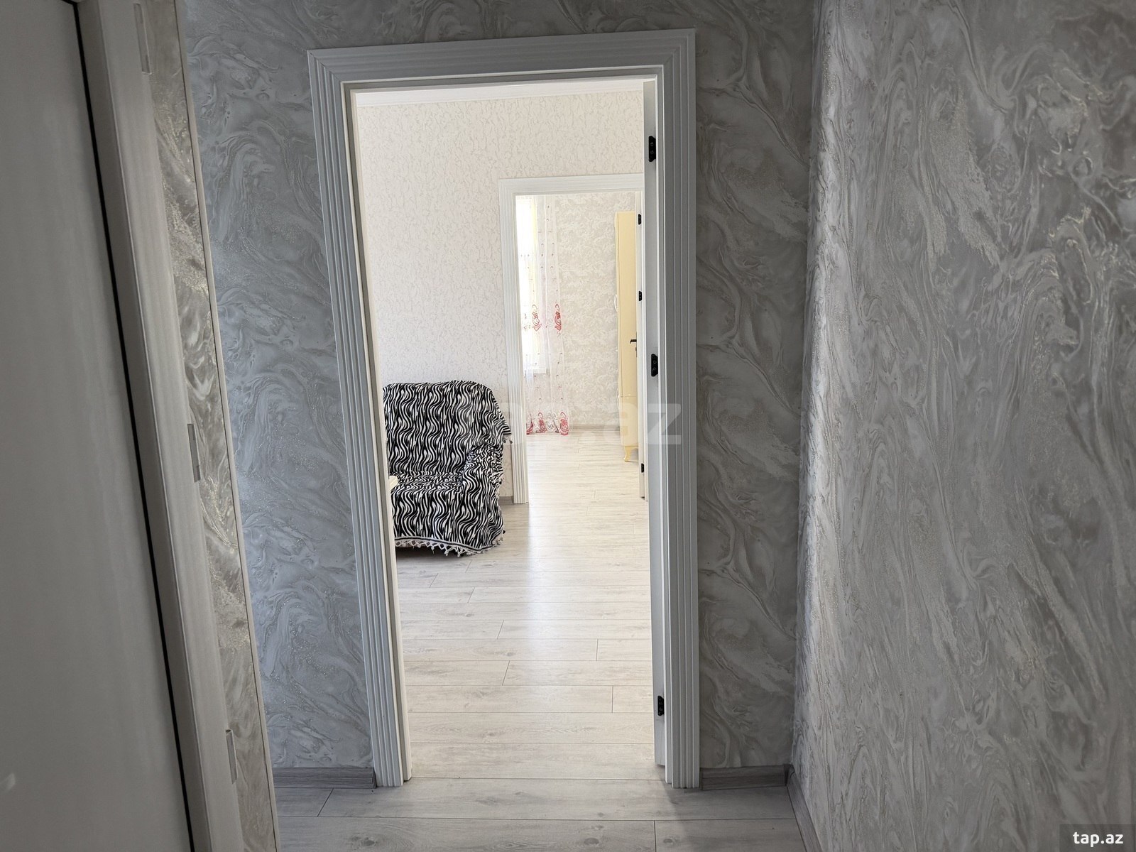 2-otaqlı mənzil kirayə verilir, Bakıxanov qəs., 55 m² (15)