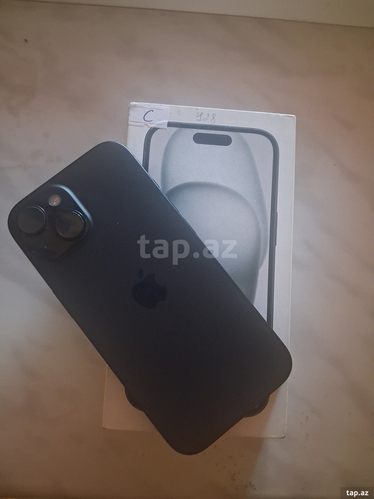 Apple iPhone 15 Black 128GB/6GB (3)