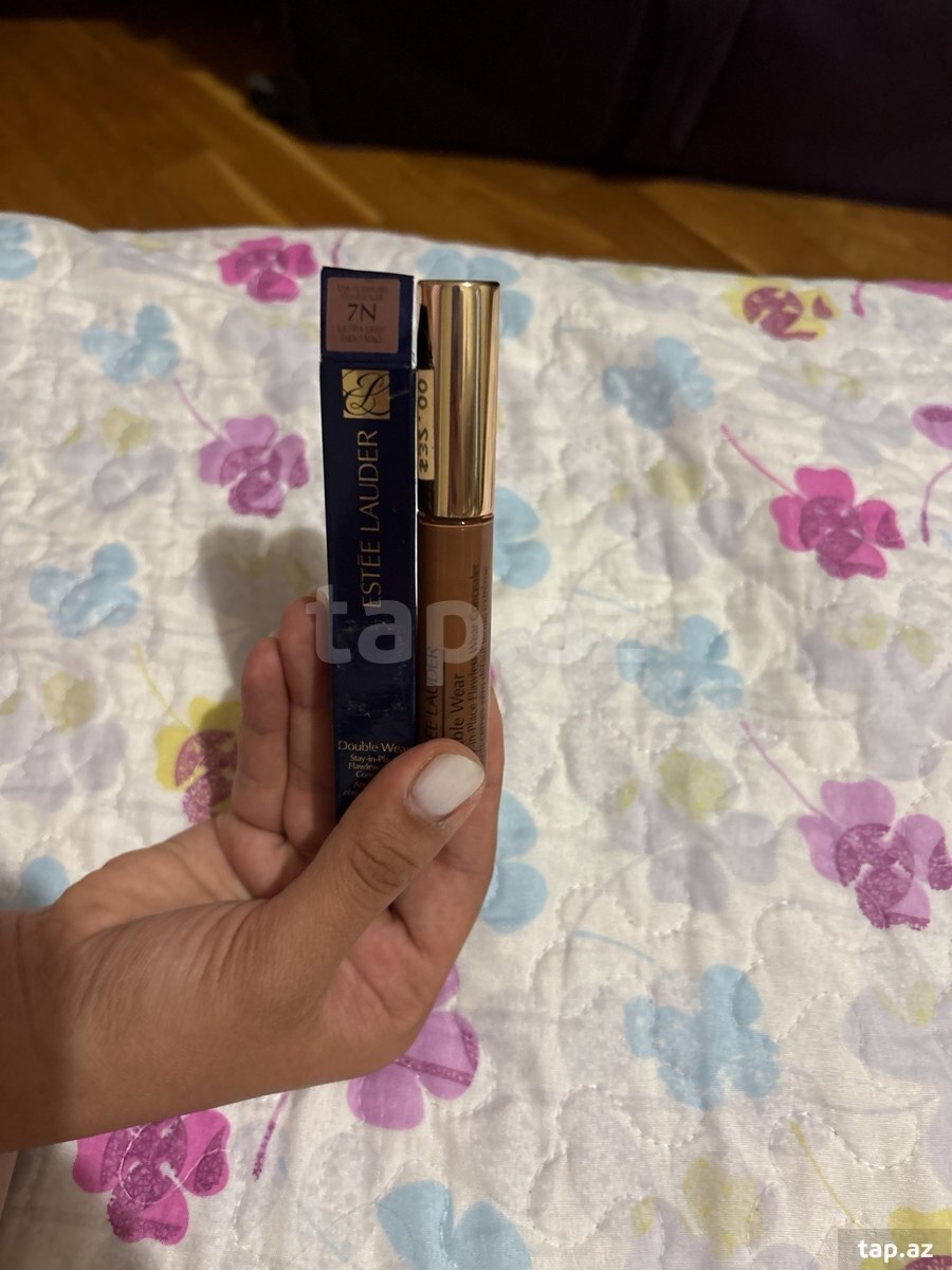 Estée Lauder, Fenty Beauty, Radial kosmetika dəsti  (3)