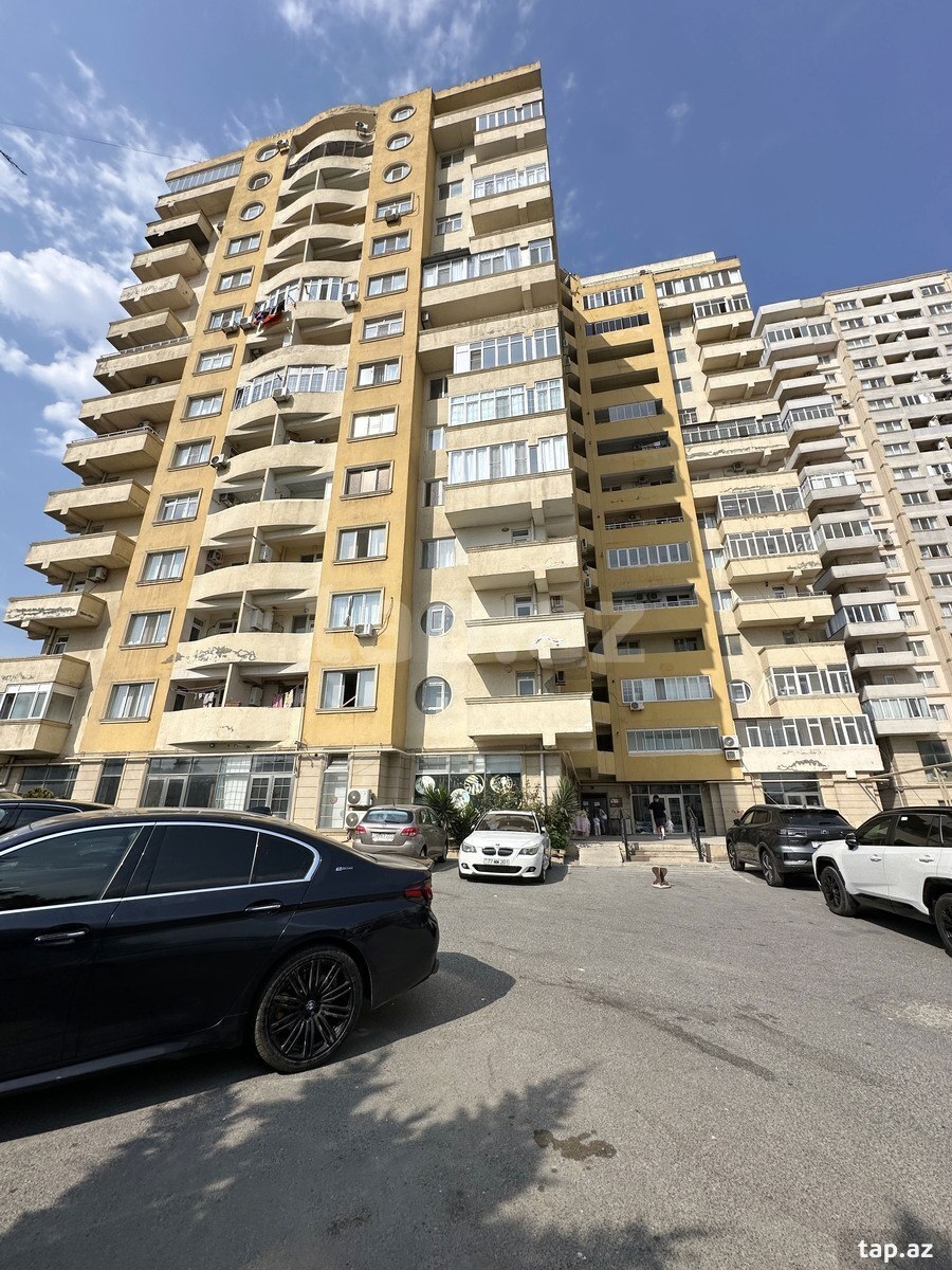 2-otaqlı yeni tikili, E.Süleymanov küç., 110 m²
