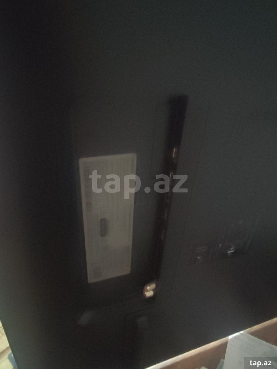 Televizor Samsung QLED (3)
