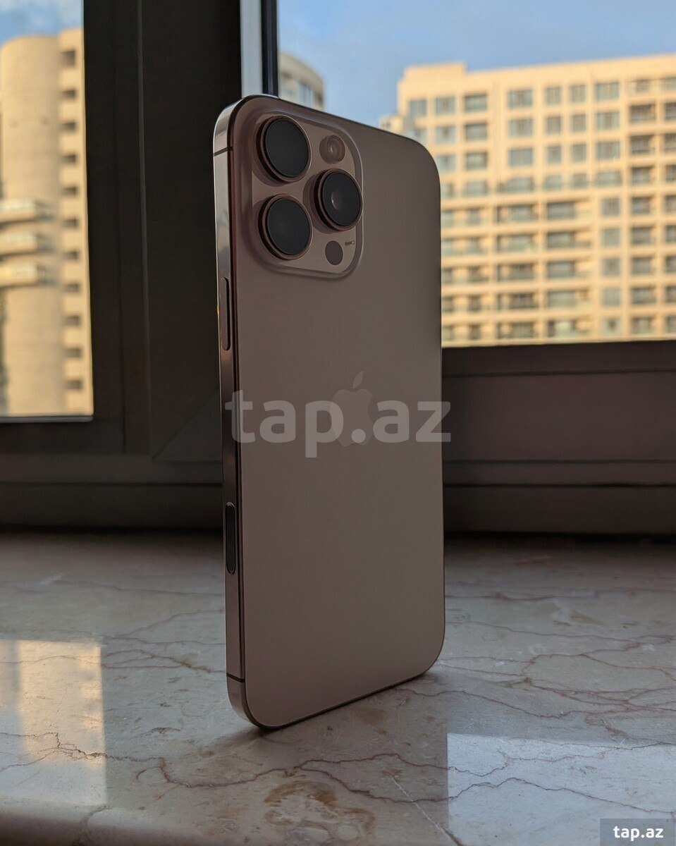 Apple iPhone 16 Pro Max Desert Titanium 1TB/8GB (2)